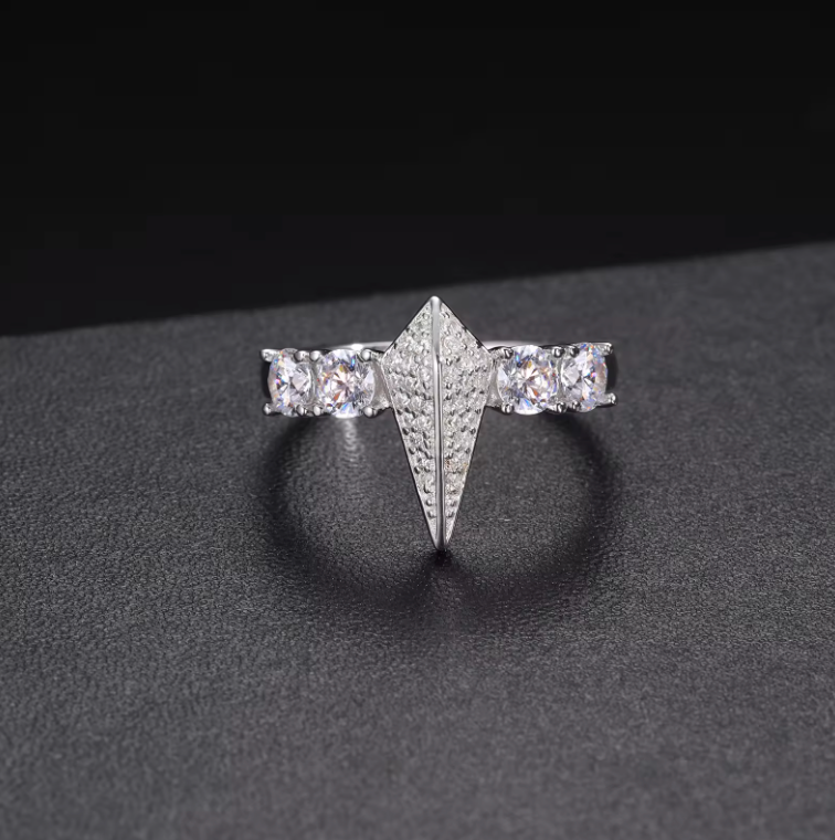 Moissanit Panther Ring - Weißgold