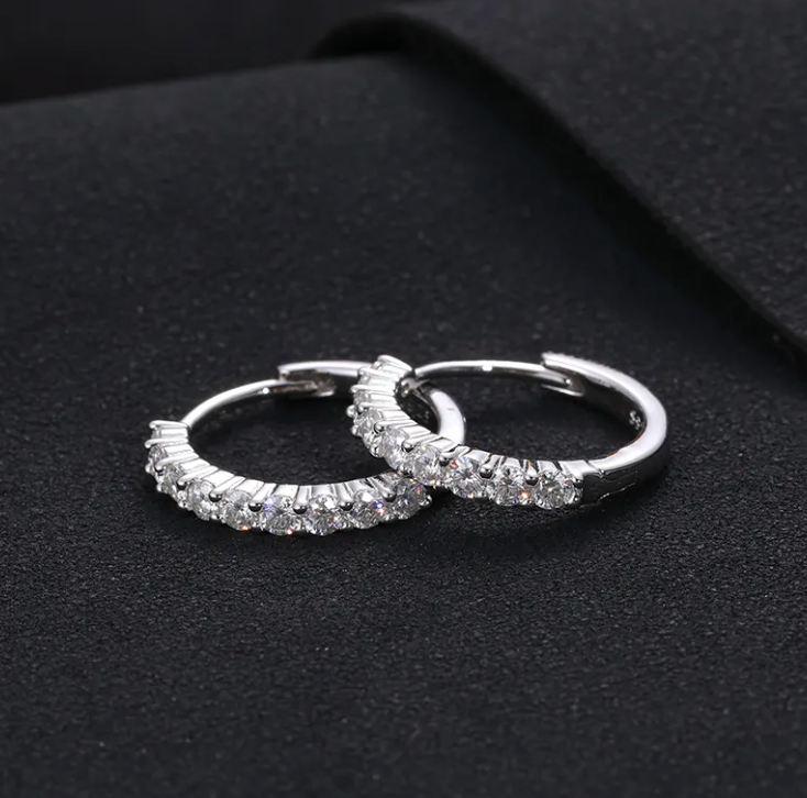MOISSANITE CUFF KREOLEN - WEISSGOLD